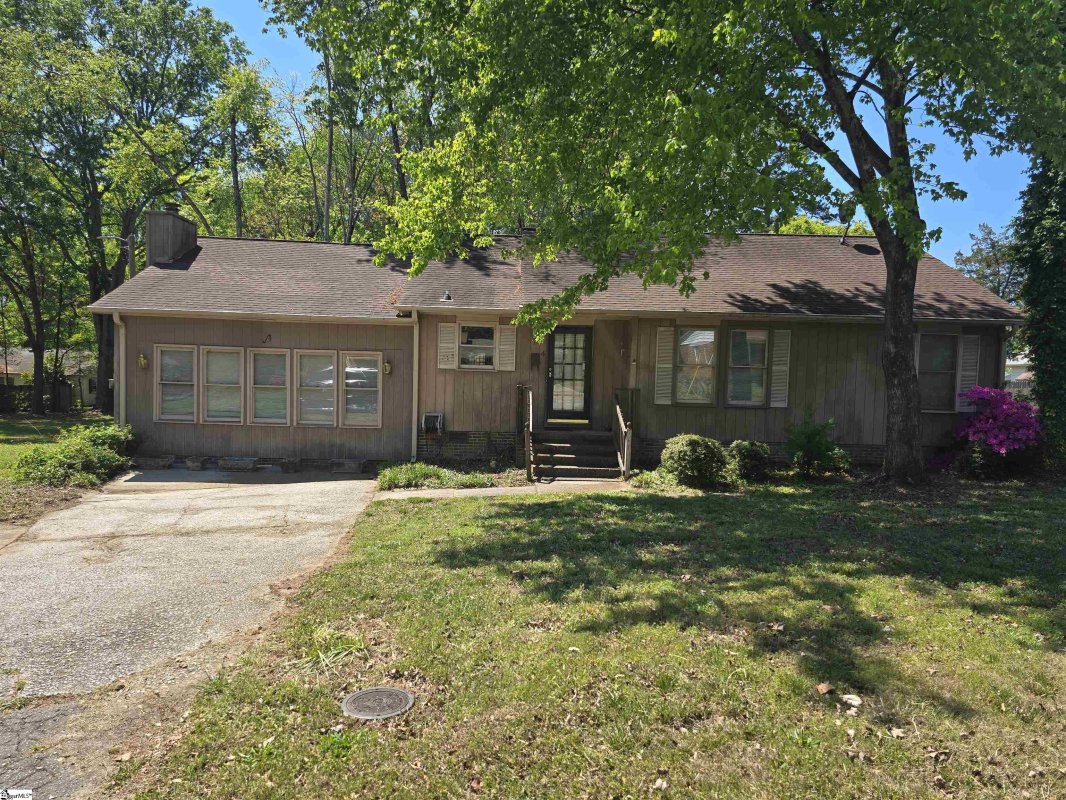 4 Cardinal Drive