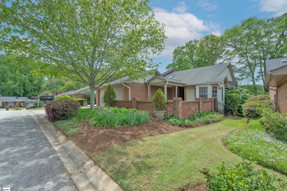 406 Swansgate Place