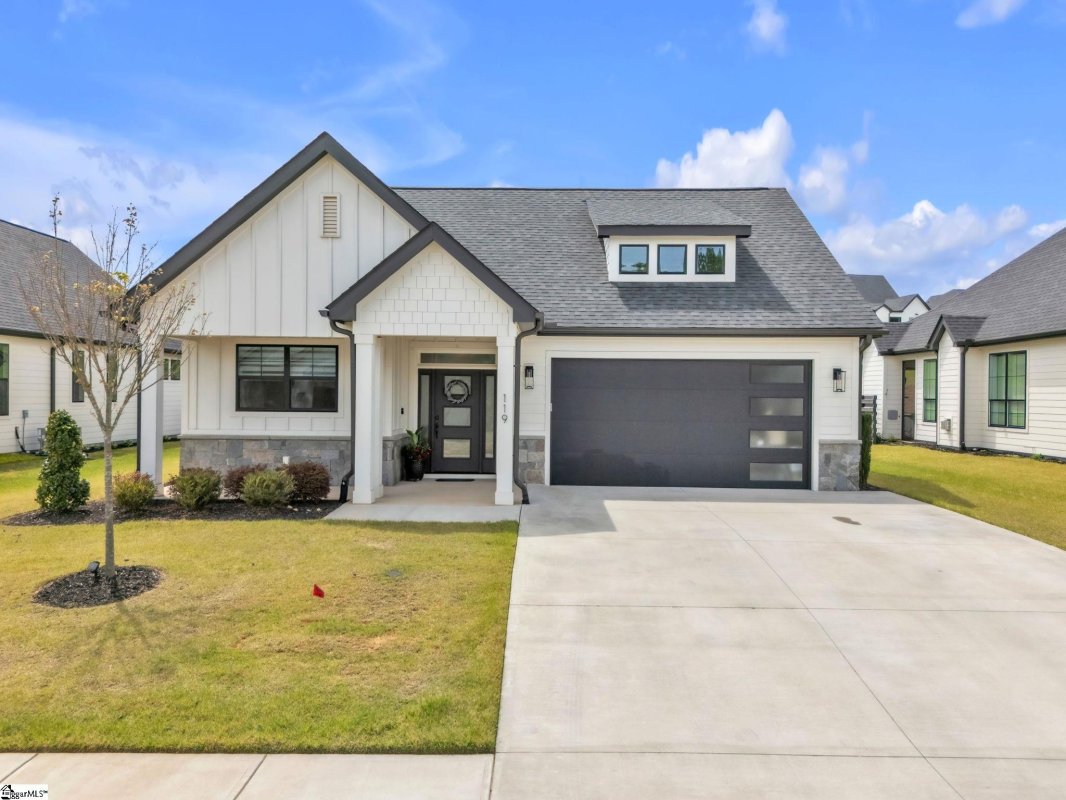 119 Winding Rock Road