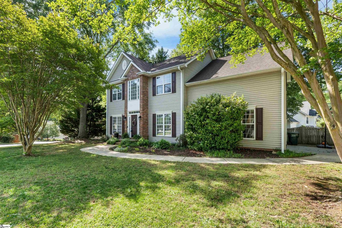 401 Summerwalk Place