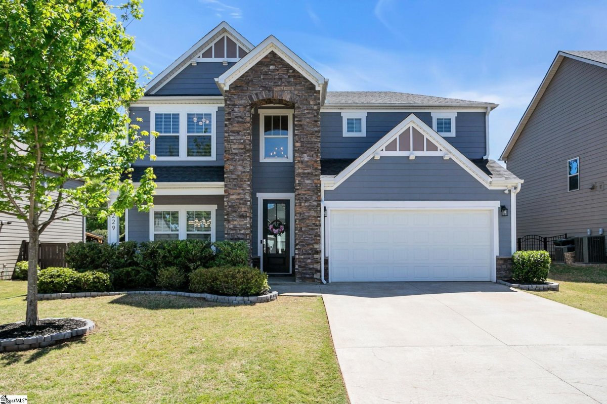 229 Delbourne Lane