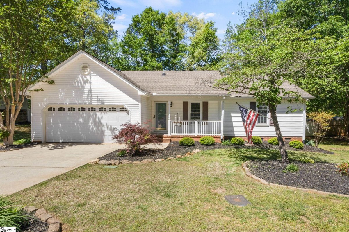 208 Hatteras Lane