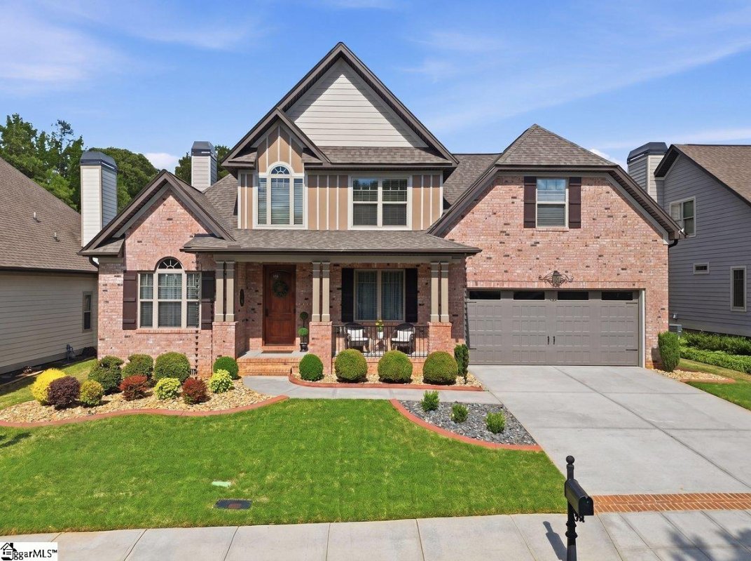 346 Laguna Lane