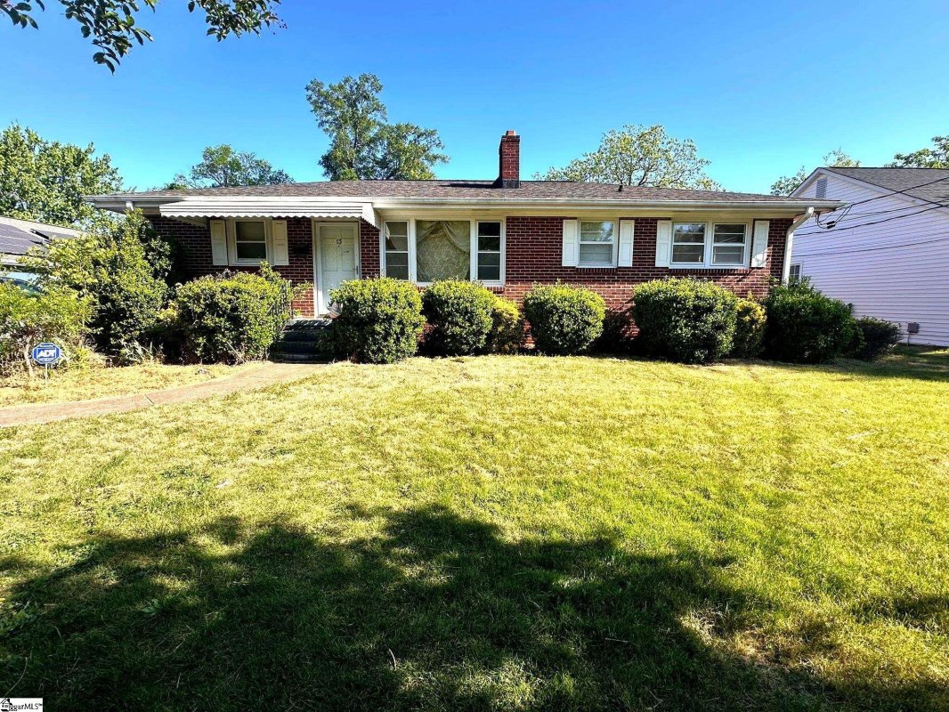 13 Paris Mountain Avenue