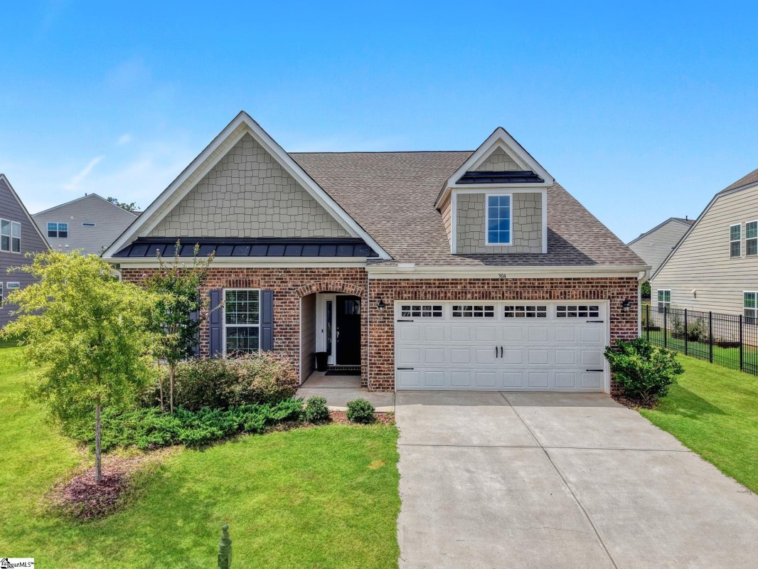 304 Double Crest Drive