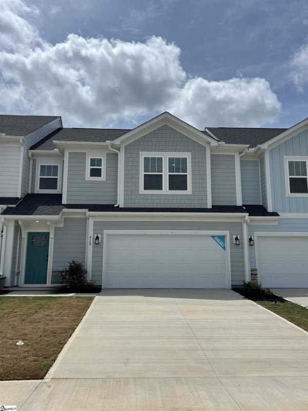 418 Crestcreek Drive