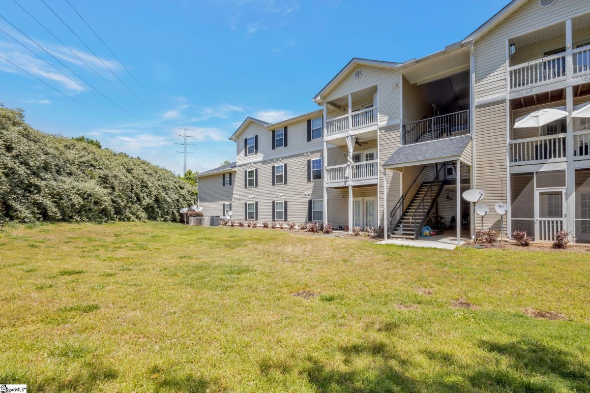125 Mckenna Circle