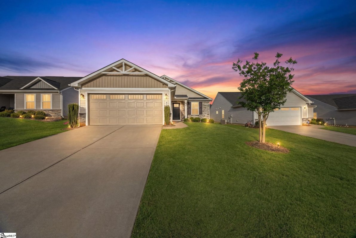 689 Hardwood Drive