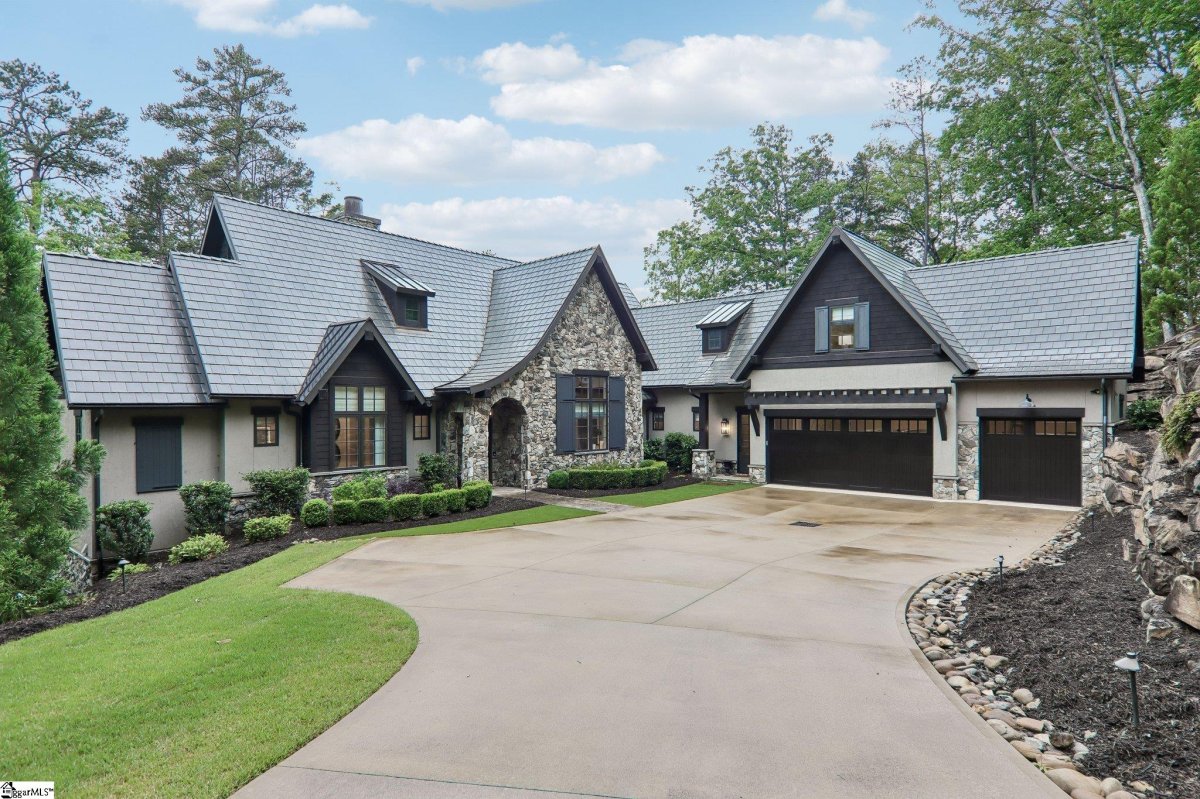 184 Hickory Springs Way