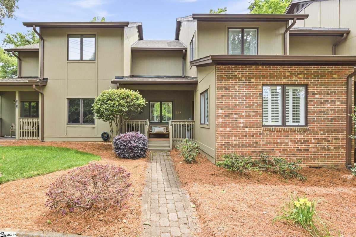 203 Ingleside Way