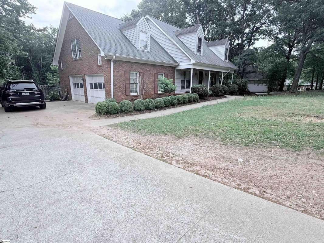 605 Millbrook Drive