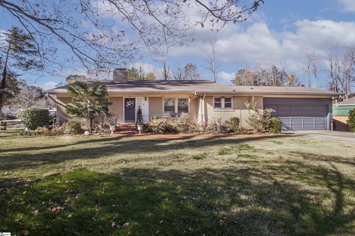 103 Forest Drive