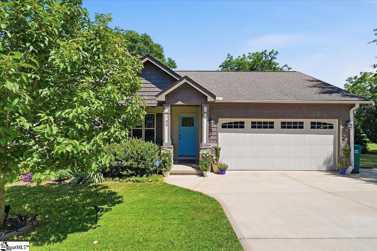 739 Kingswood Valley Drive