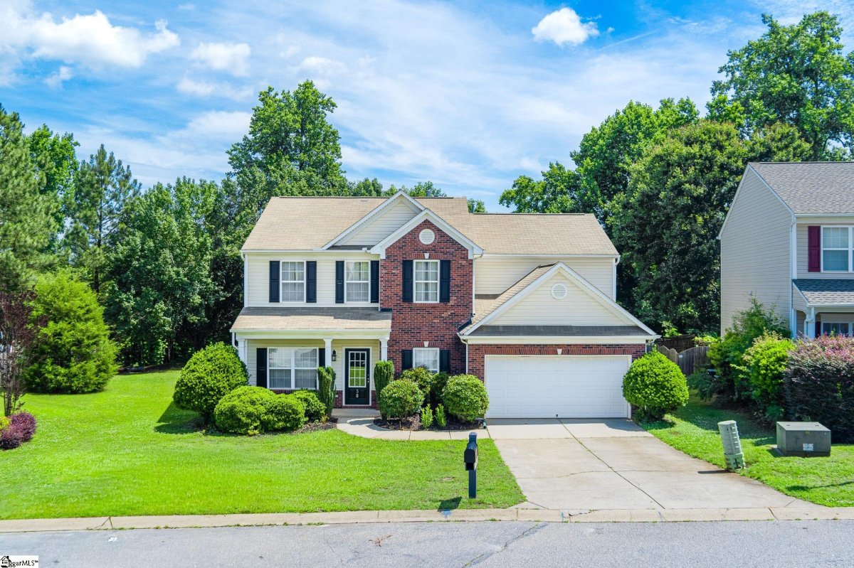 38 Golden Acre Court