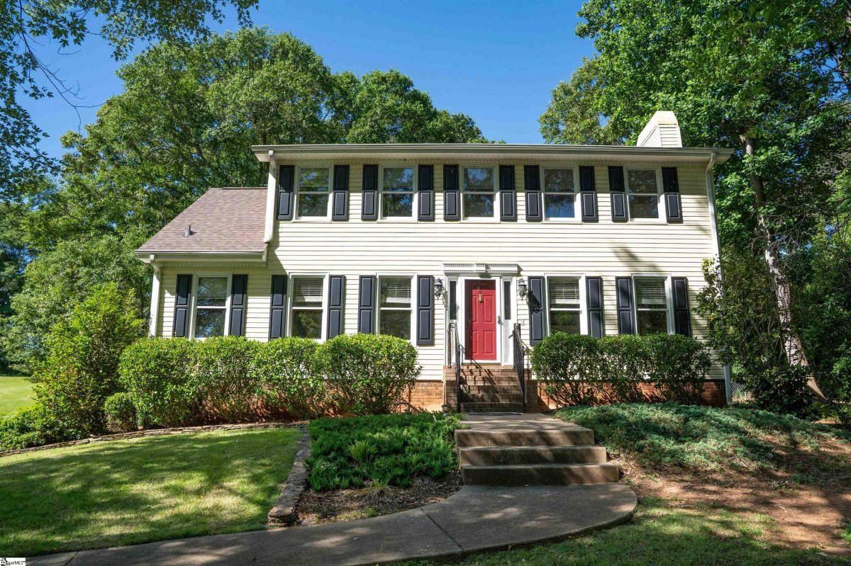 100 Shenandoah Drive