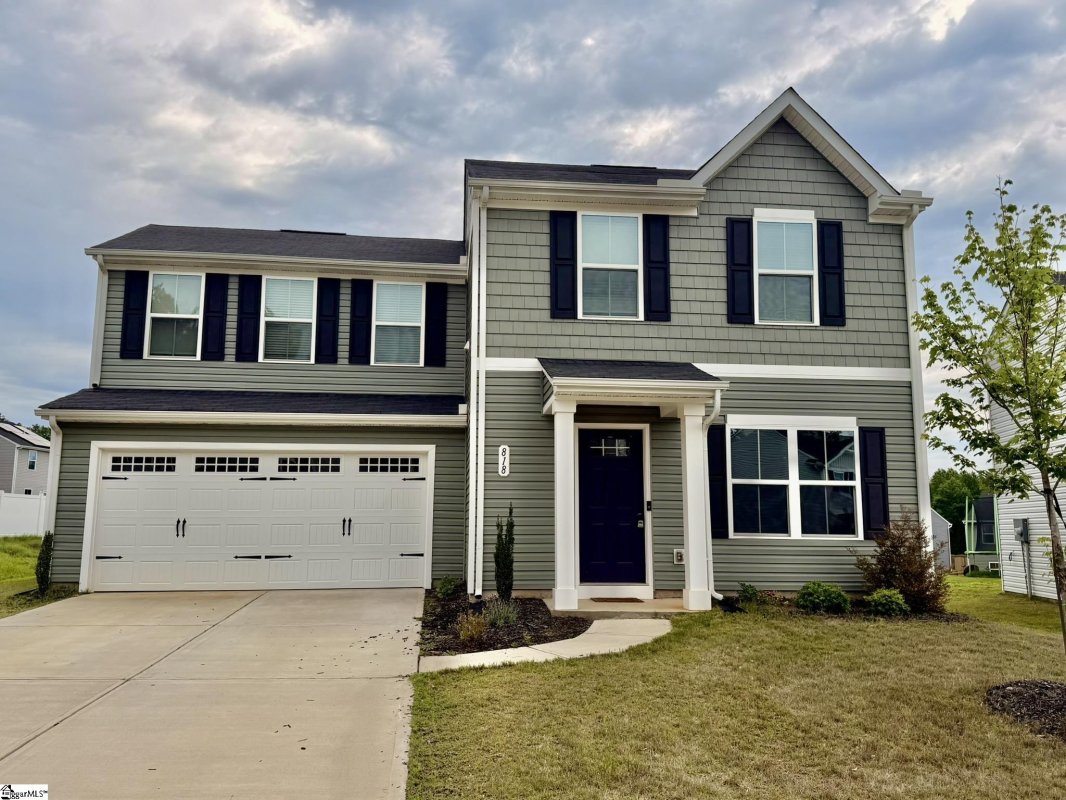 818 Cranbrook Drive
