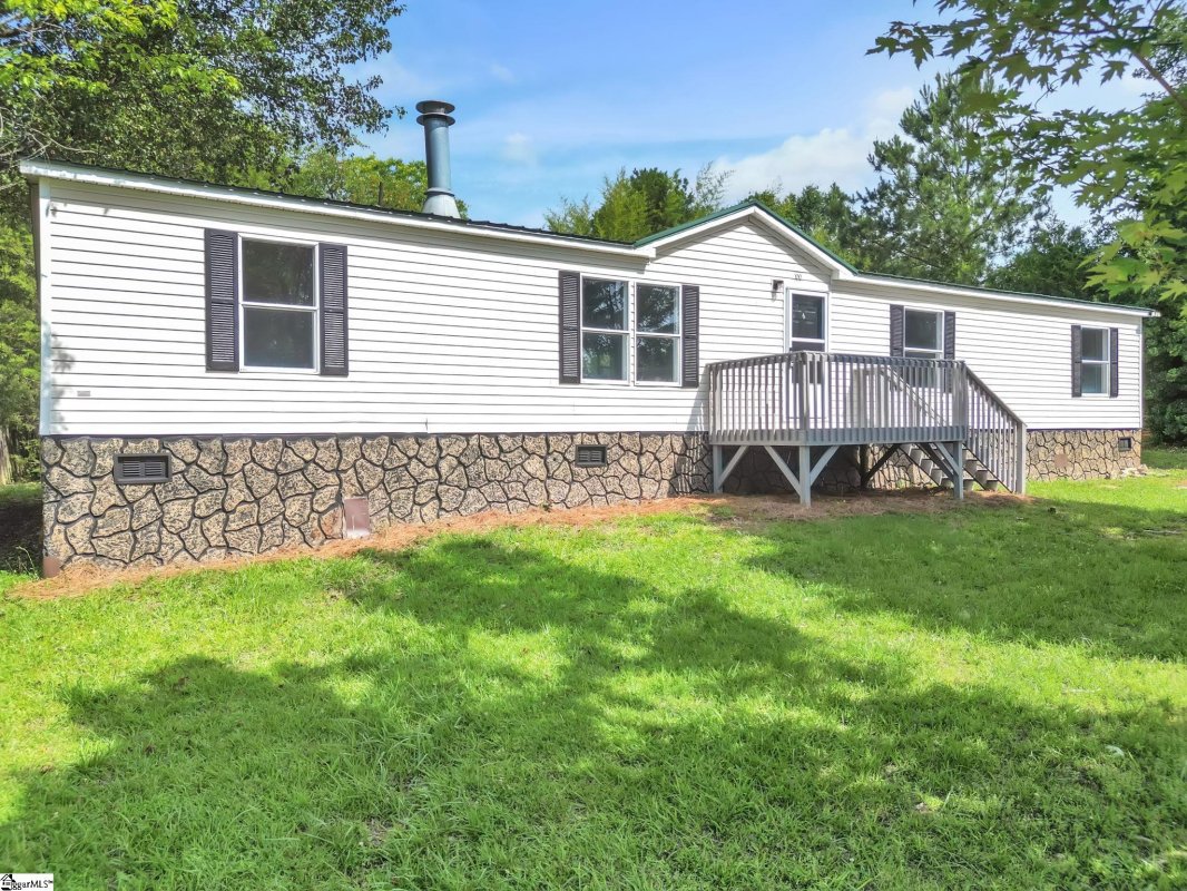 100 Riverbreeze Road