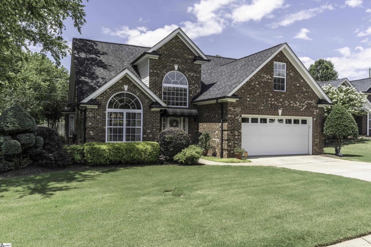 132 Glenaire Drive