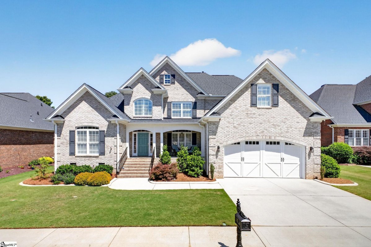 207 Benjamine Perry Court