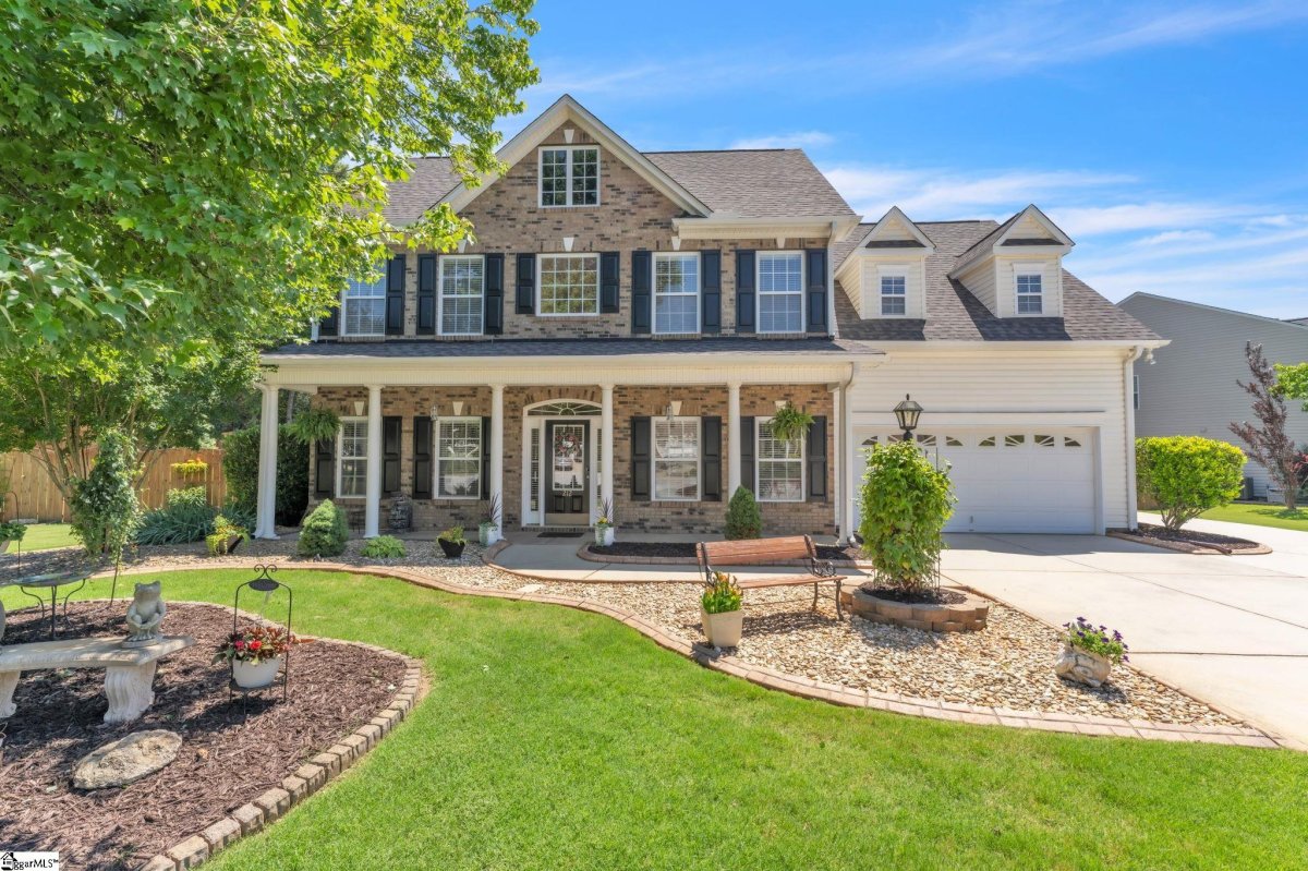 212 Brazos Lane