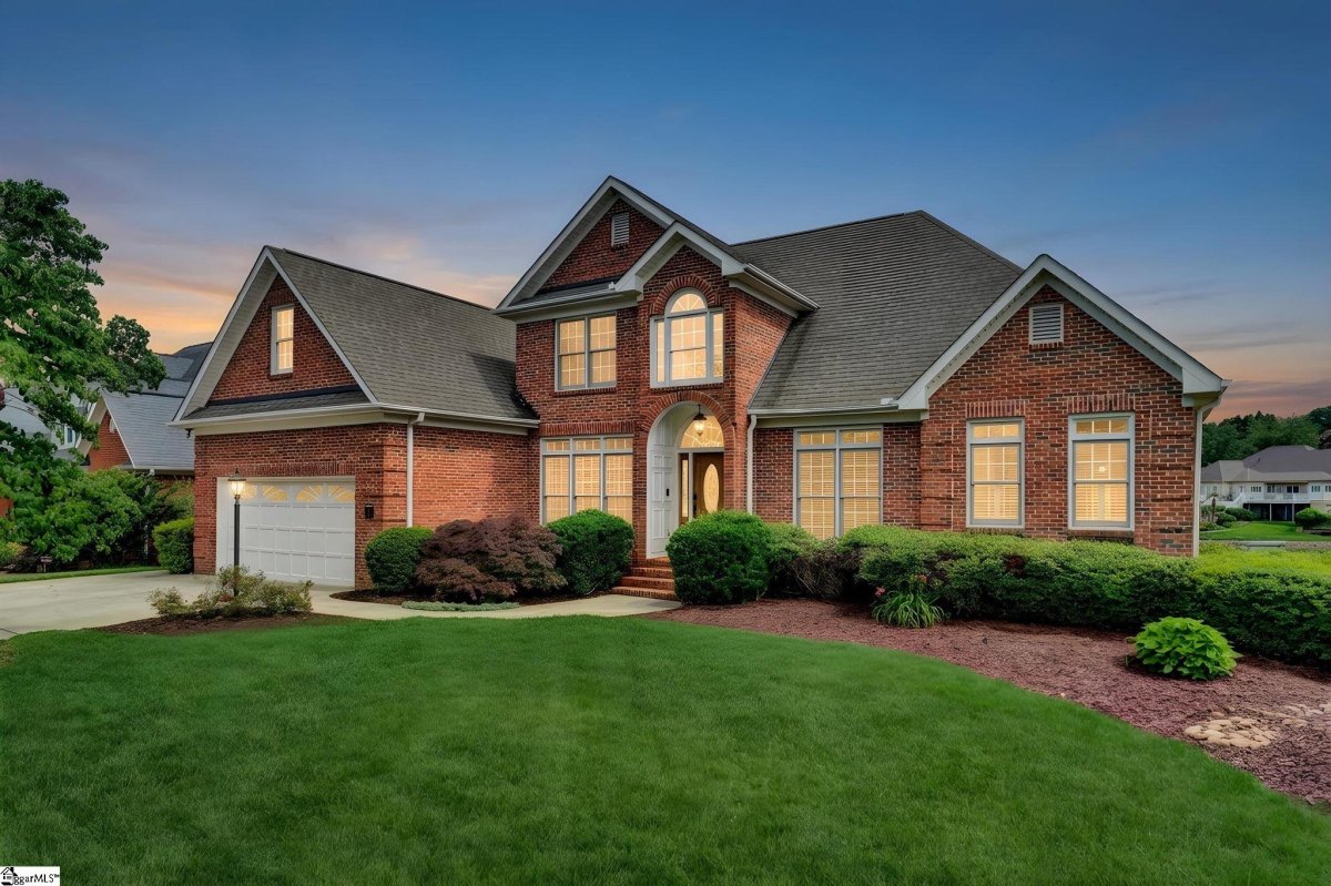 401 Ladykirk Lane