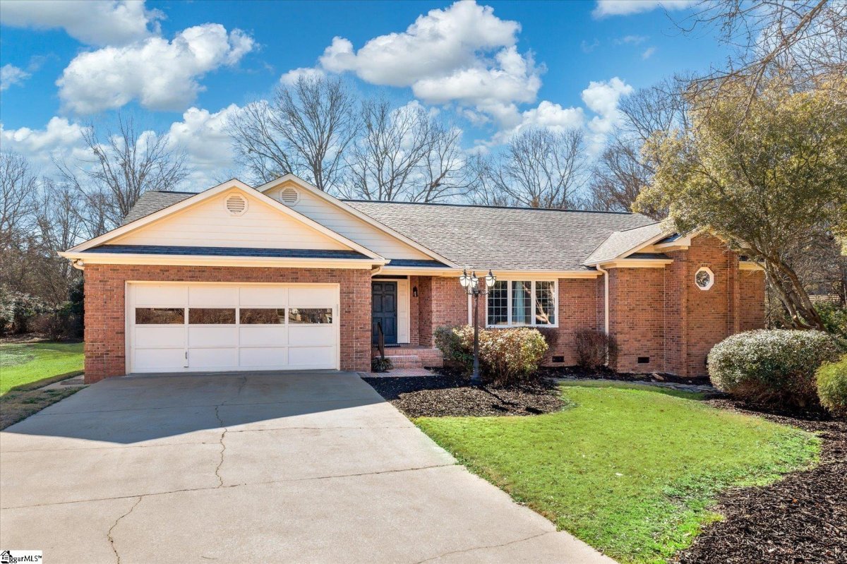 208 Yellow Poplar Court