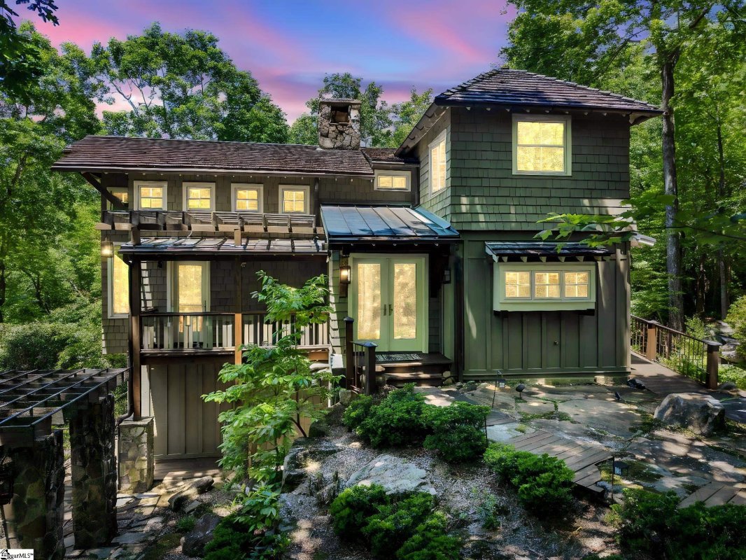 126 Columbine Way
