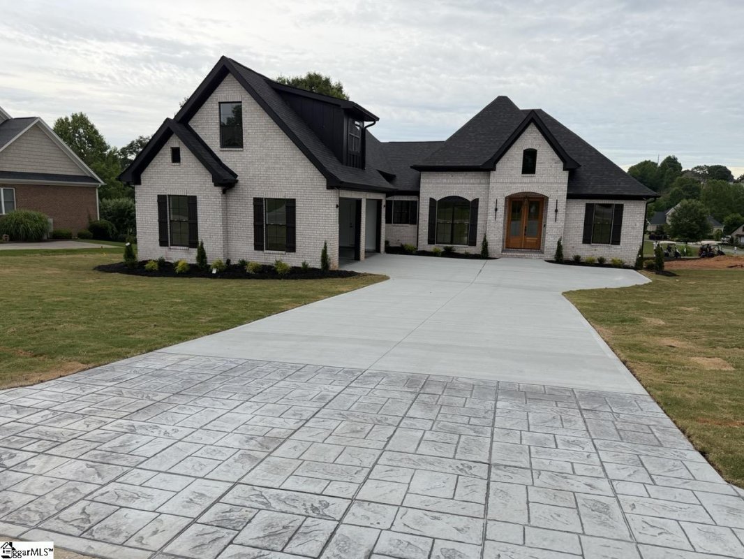 1004 Winmar Drive