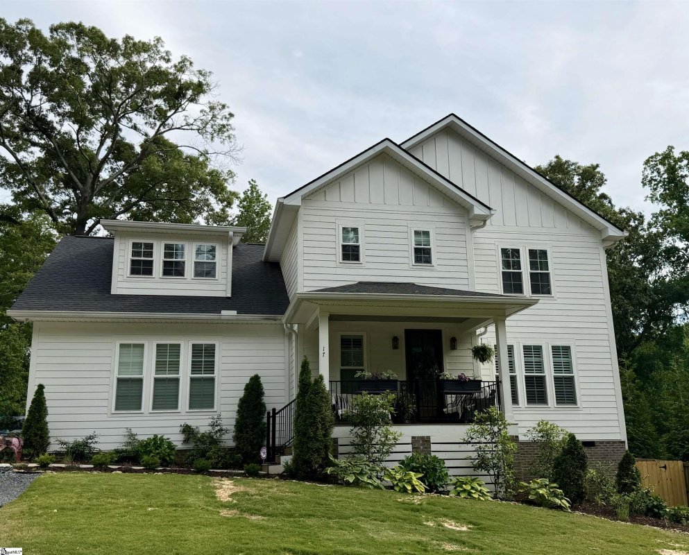 17 Pinehurst Drive