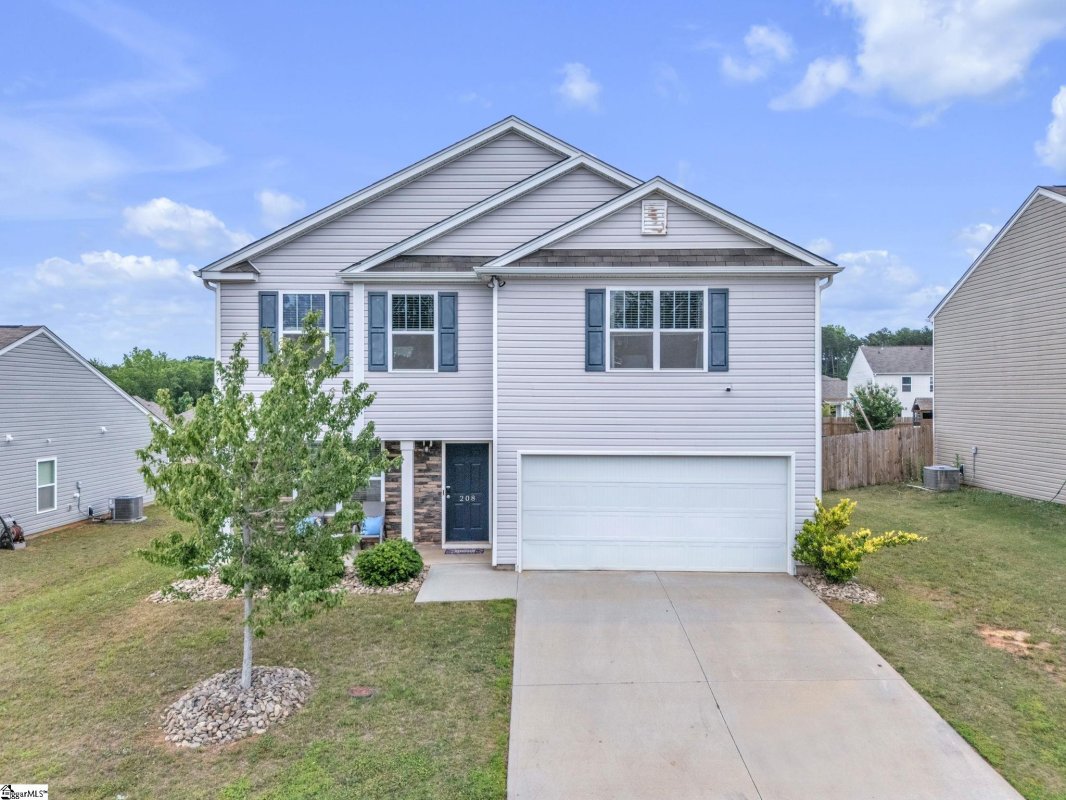 208 Bracken Woods Way