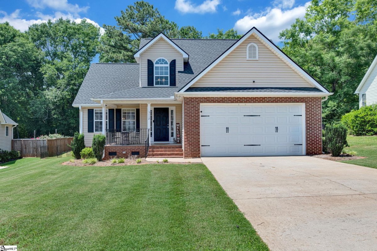 112 Royal Drive