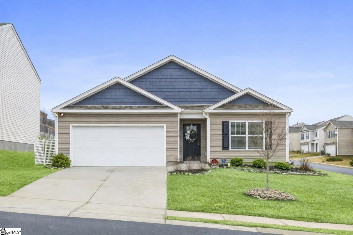 315 Ashwood Way