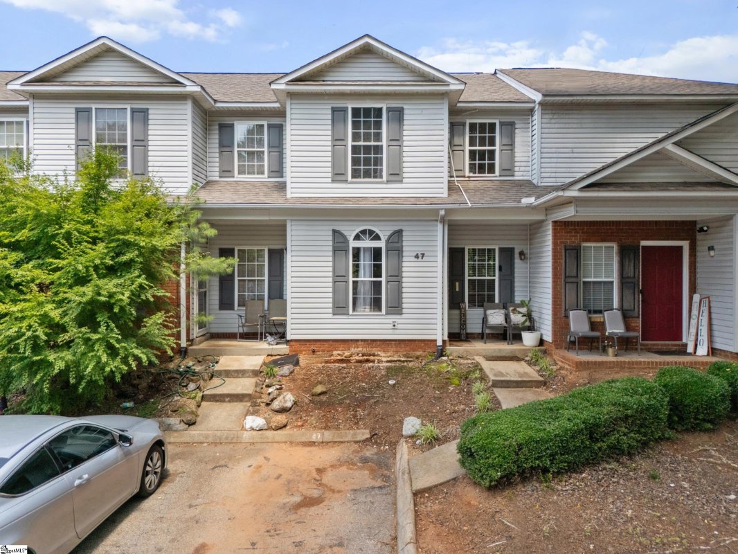 47 Huntress Drive