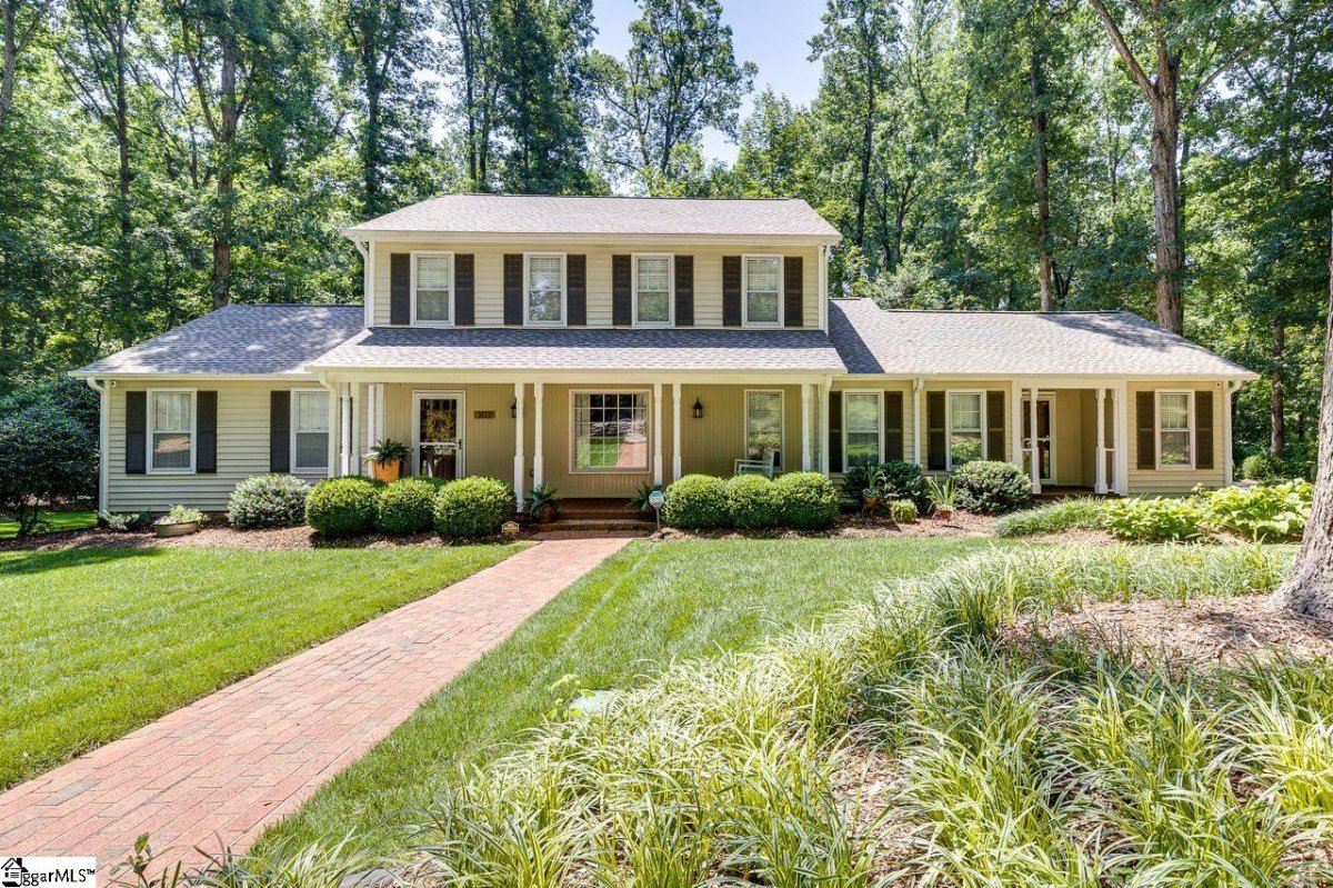 302 Sagramore Lane