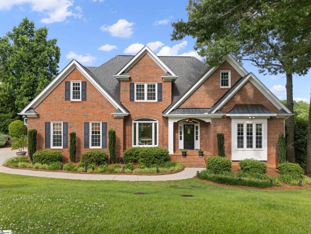 38 Devonhall Way