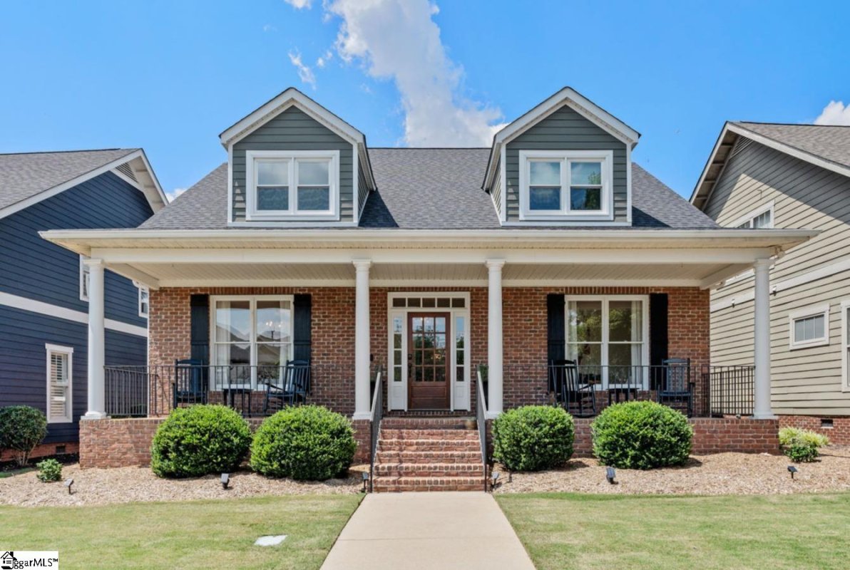 106 Caitlin Court