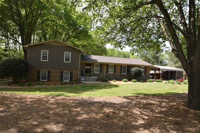 2651 Hanging Rock Road
