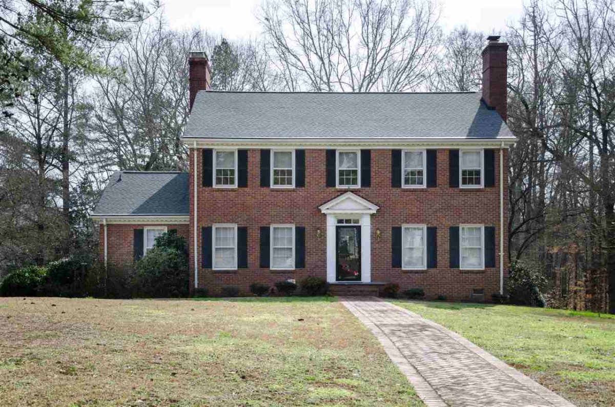 102 Briarwood Lane