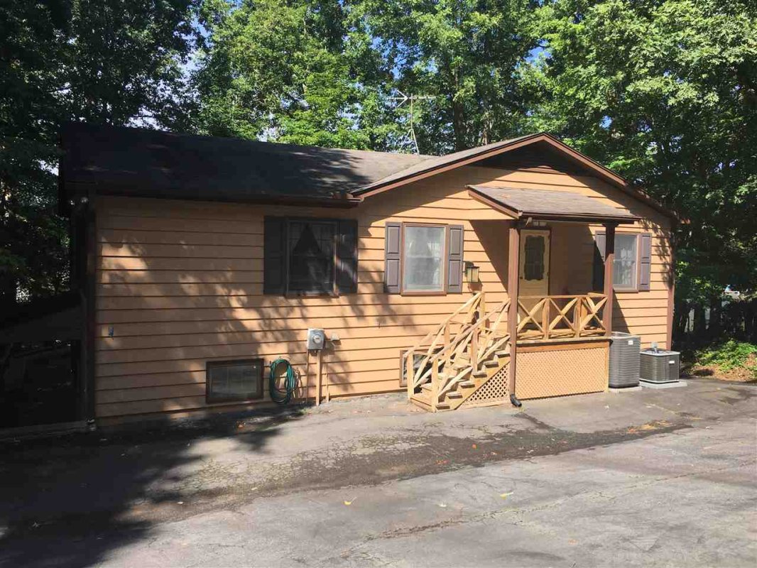 402 Rockcove Road