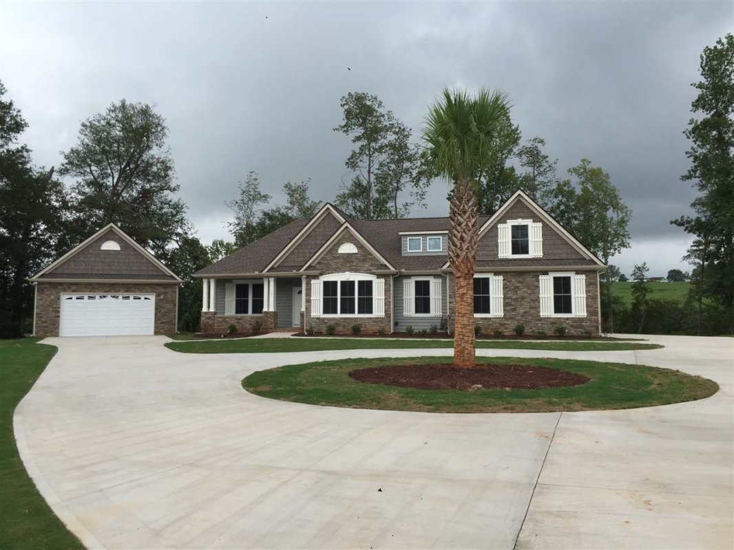 541 Suncrest Court