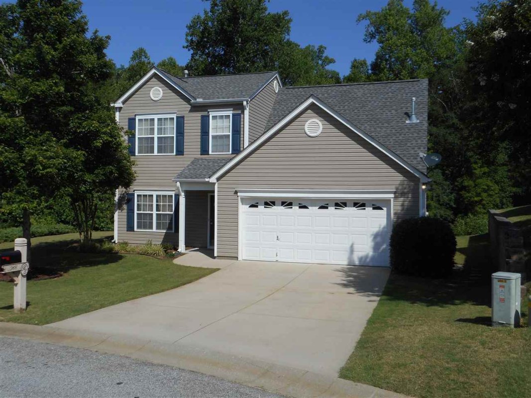 366 Capstone Ln