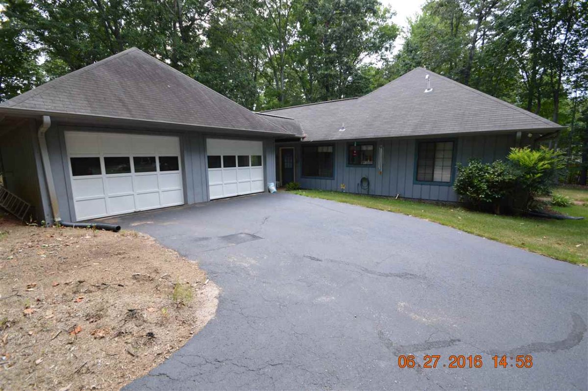 1275 Deerfield Dr