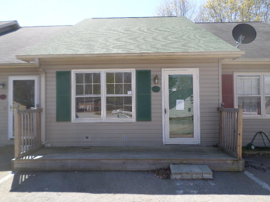 25 Rachel Ct, Apt C