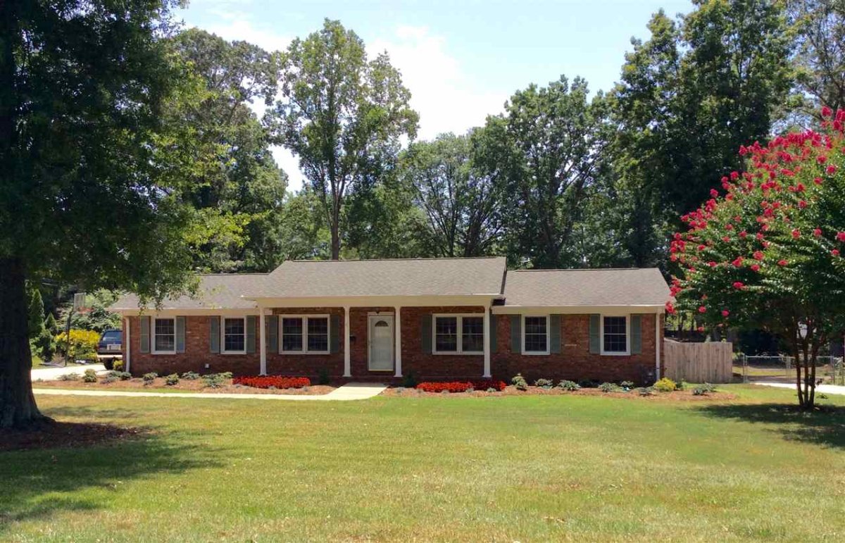 107 Ridgeway Road