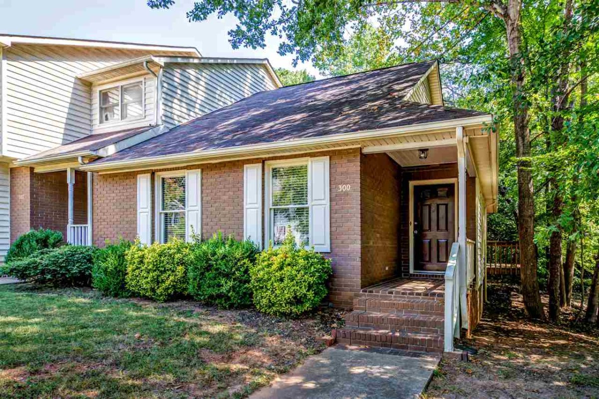 300 Sunridge Drive