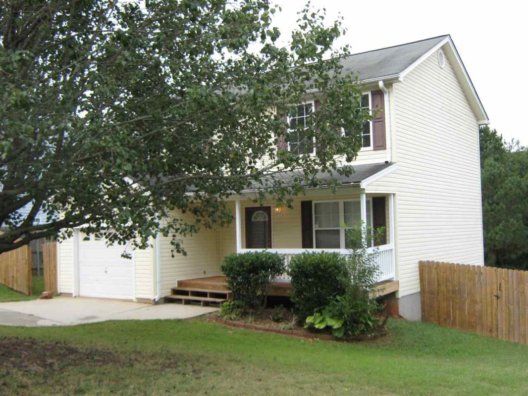 377 E Pheasant Hill Drive