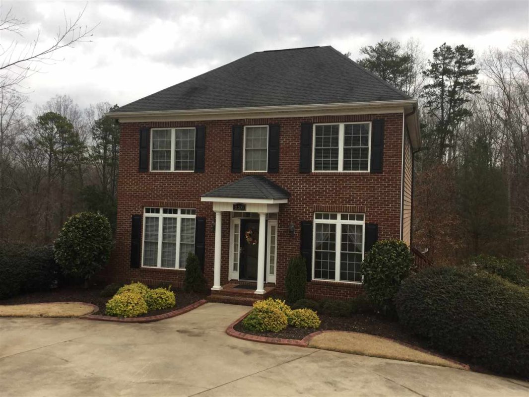 228 Cedar Bluff Dr