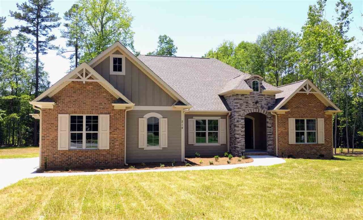 214 Dunbarton Dr