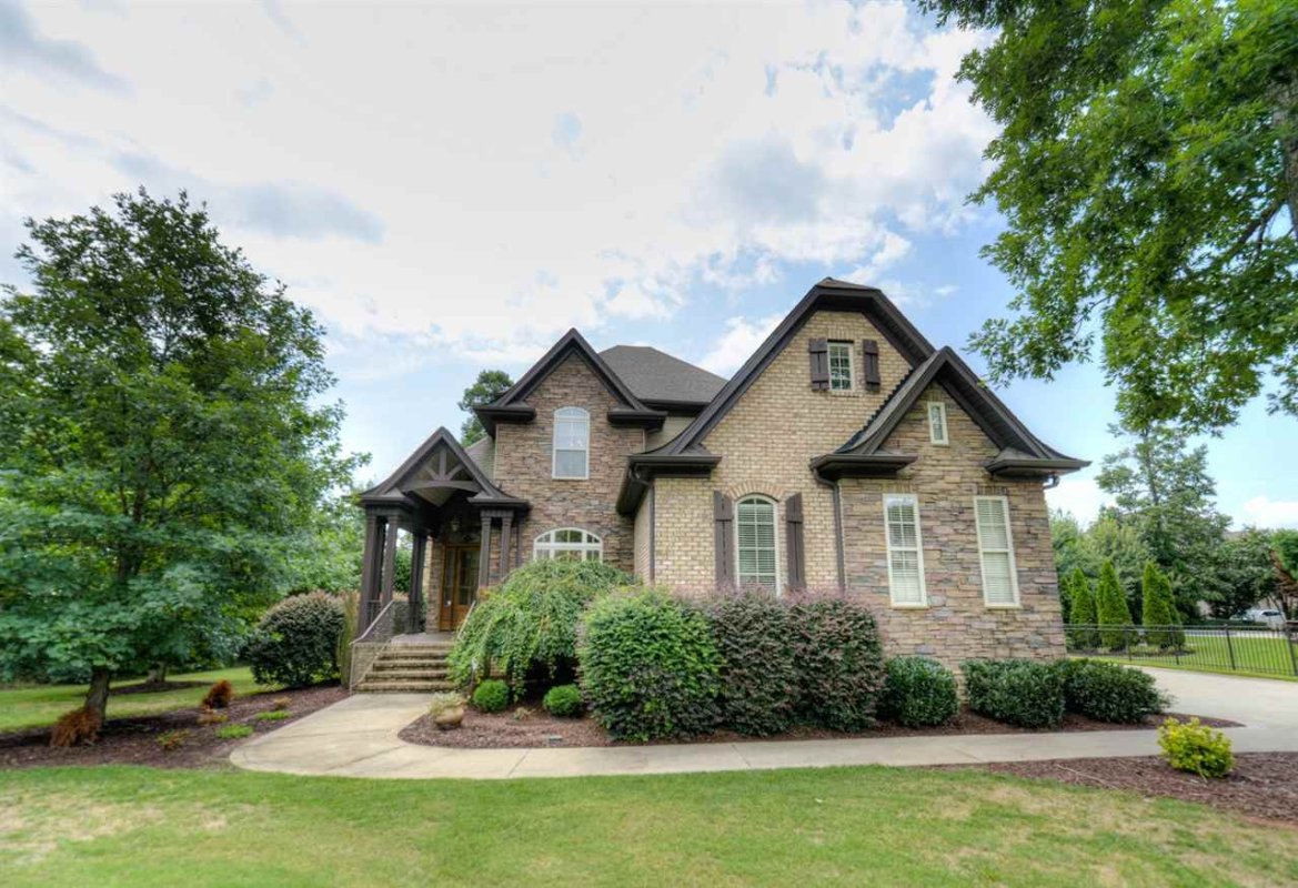 214 New Castle Drive