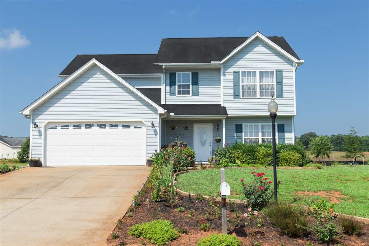 615 Sea Ray Dr